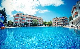 Sunny Fort Apartments